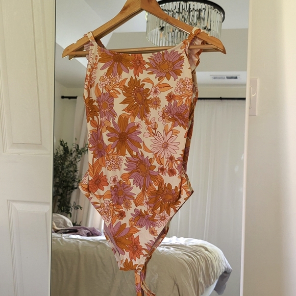 JL Other - One Piece Bathing Suit